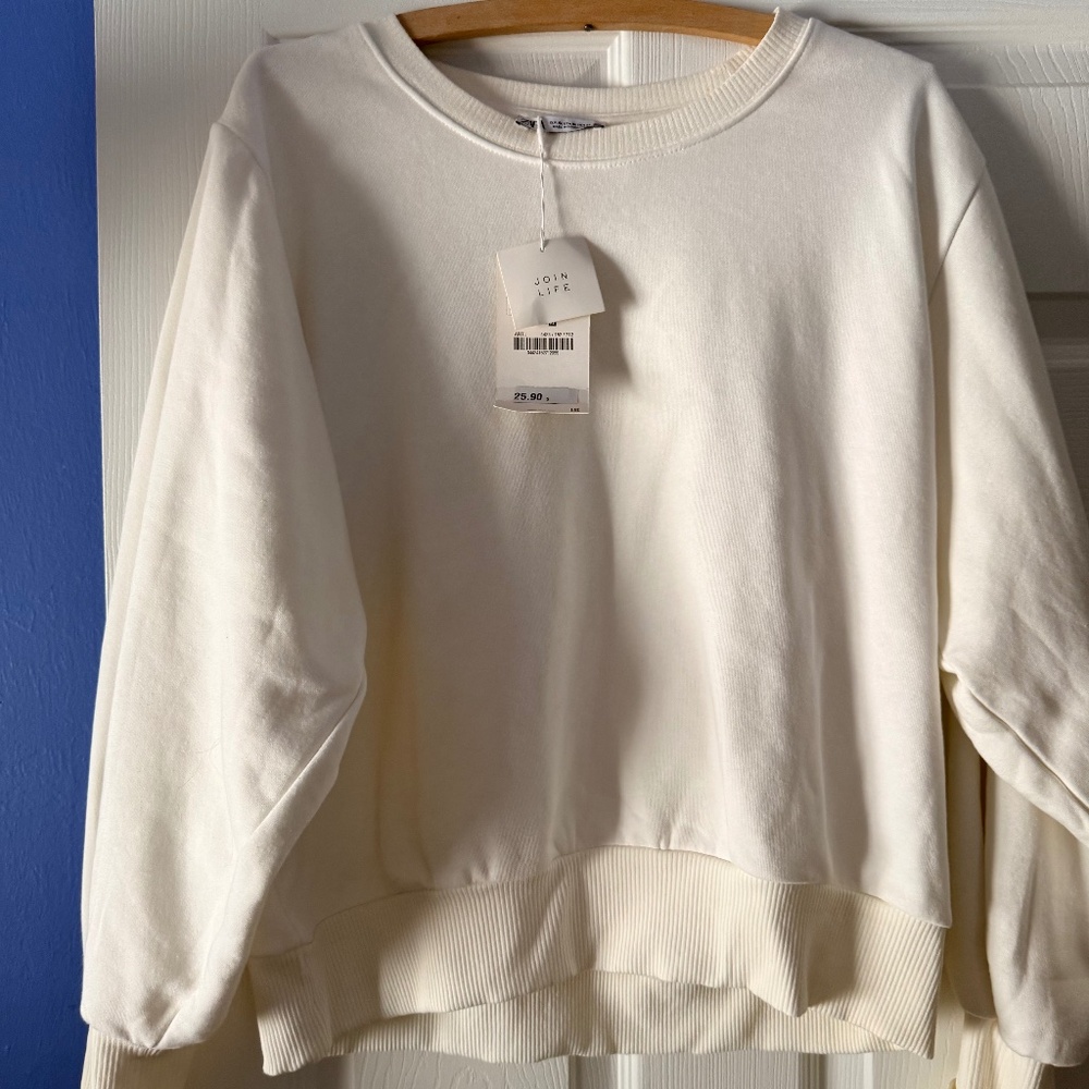 Zara sweatshirt